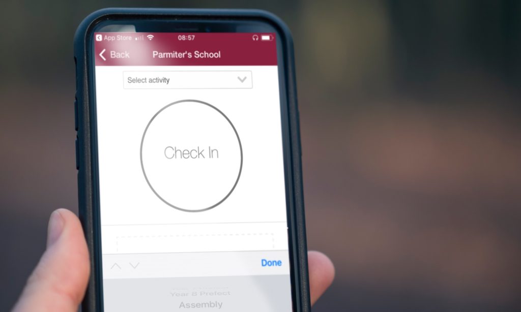 School Geo enabled smartphone school app